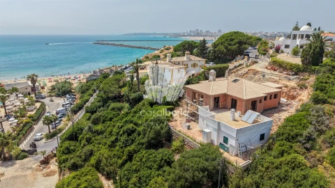 Moradia T4 para Venda em Ferragudo