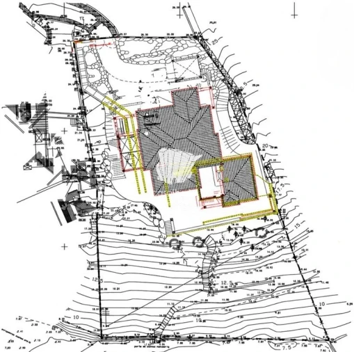 Moradia T4 para Venda em Ferragudo Planta 1
