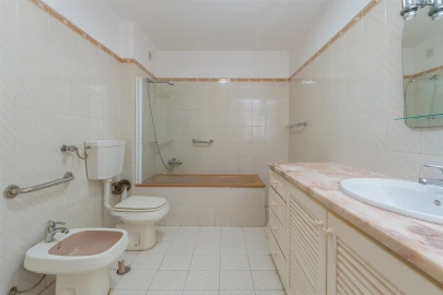 Apartamento T2 para Venda em São Domingos de Rana