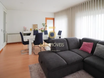 Apartamento T3 para Venda em Penafiel