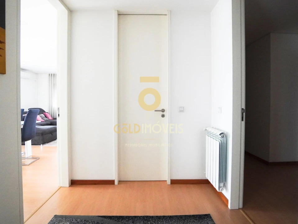Apartamento T3 para Venda em Penafiel Foto 6