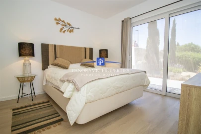 Moradia T3 para Venda em Estômbar e Parchal