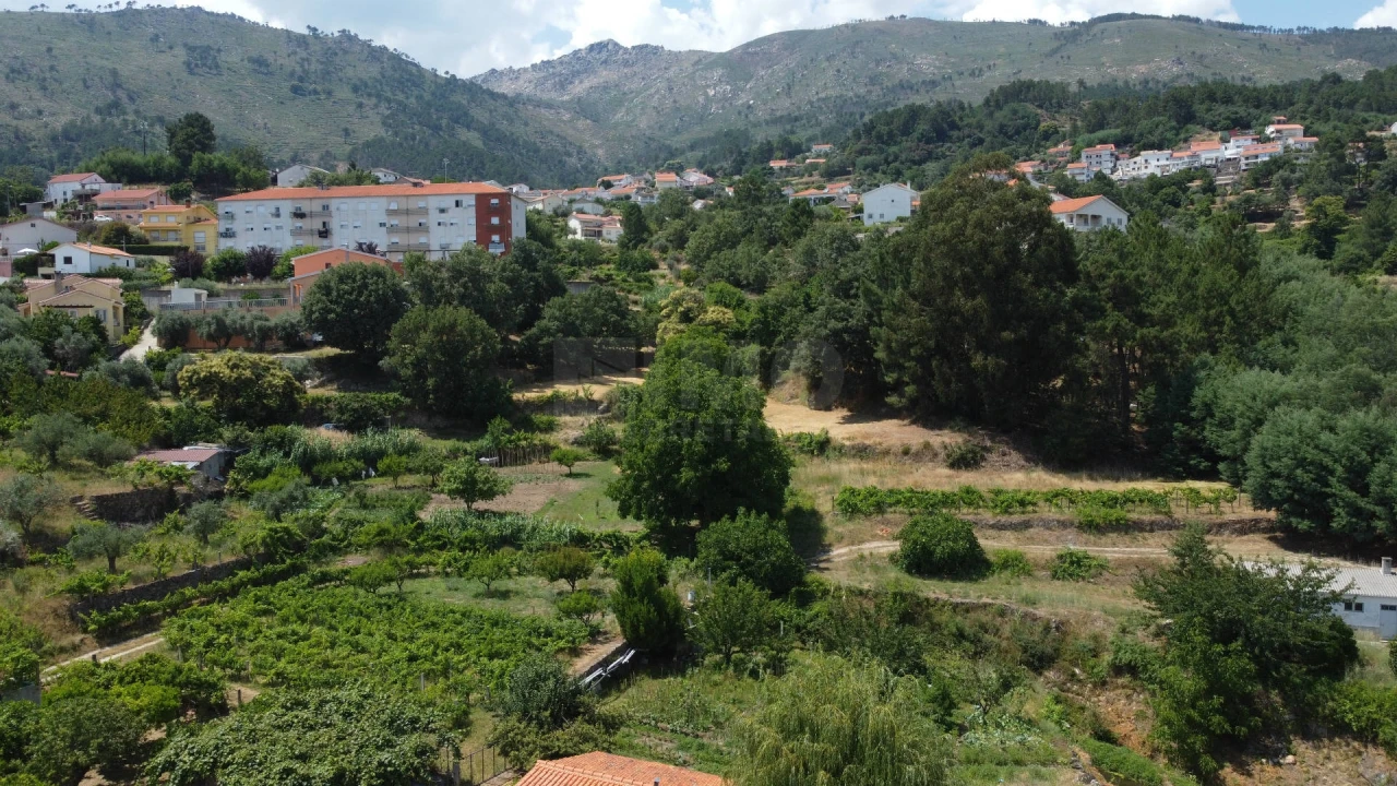 Terreno para Venda em Cantar-Galo e Vila do Carvalho Foto 11