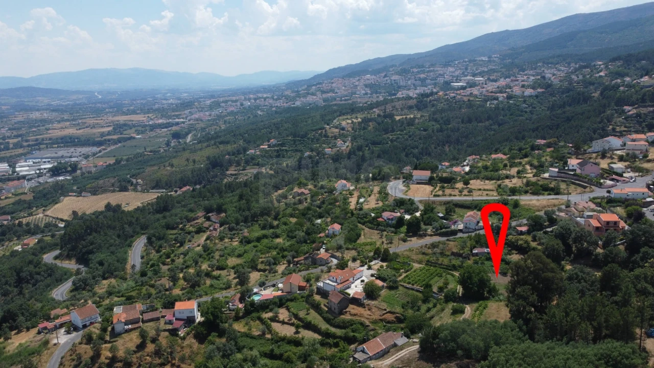 Terreno para Venda em Cantar-Galo e Vila do Carvalho Foto 10