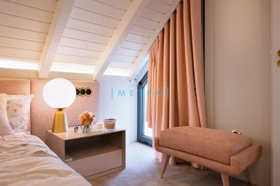 Apartamento T3 para Venda em Lordelo do Ouro e Massarelos