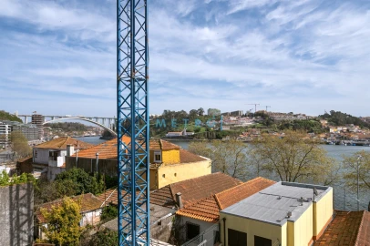 Apartamento T3 para Venda em Lordelo do Ouro e Massarelos