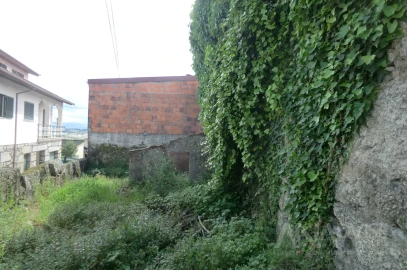 Moradia T2 para Venda em São João de Lourosa