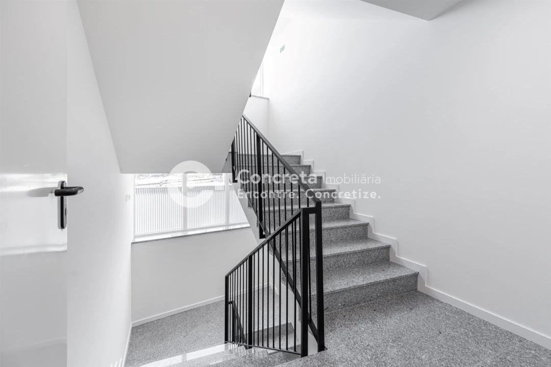 Apartamento T1 para Venda em Braga (Maximinos, Sé e Cividade) Foto 9