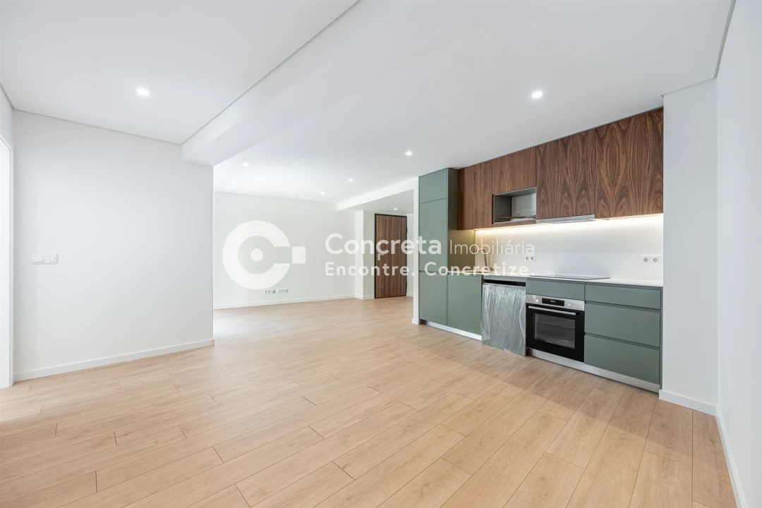 Apartamento T0 para Venda em Braga (Maximinos, Sé e Cividade) Foto 7