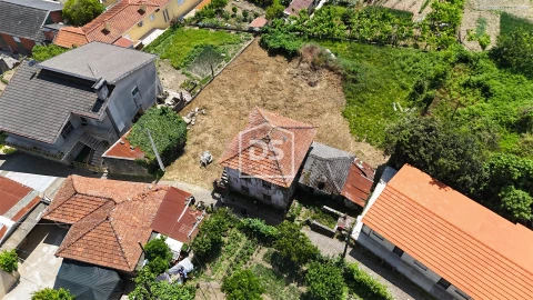 Moradia T1 para Venda em Nespereira e Casais