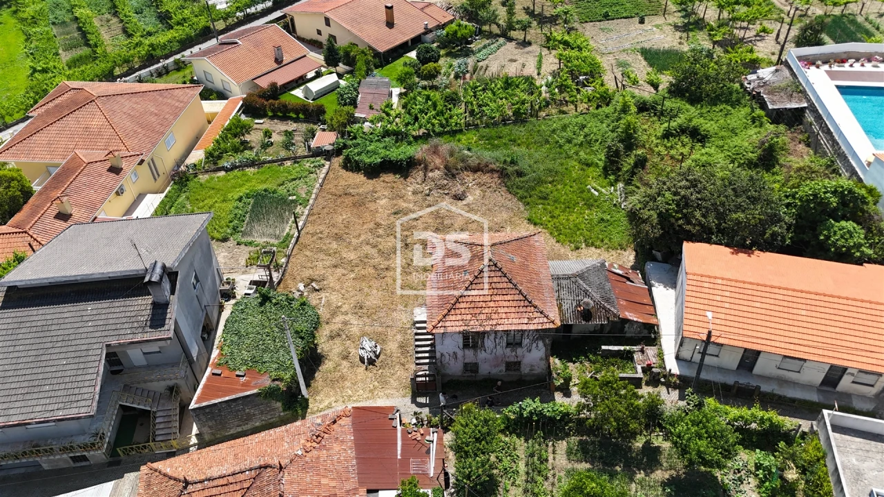Moradia T1 para Venda em Nespereira e Casais Foto 1