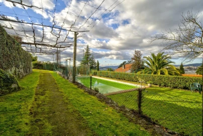 Moradia T7 para Venda em Costa