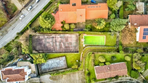 Moradia T7 para Venda em Costa