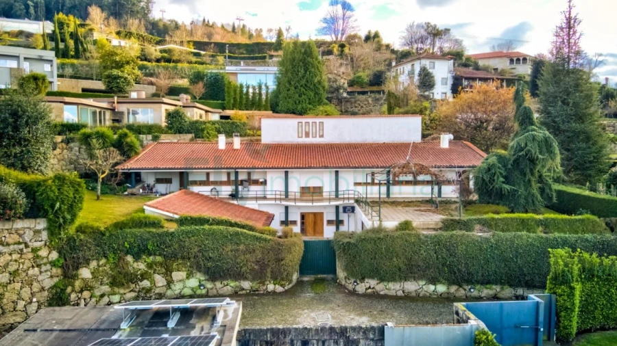 Moradia T7 para Venda em Costa