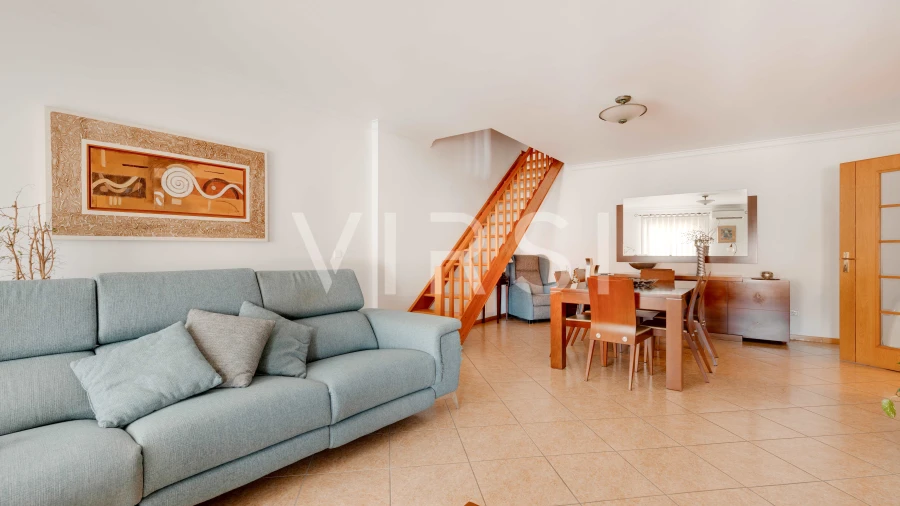 Apartamento T4 para Venda em Eiras e São Paulo de Frades