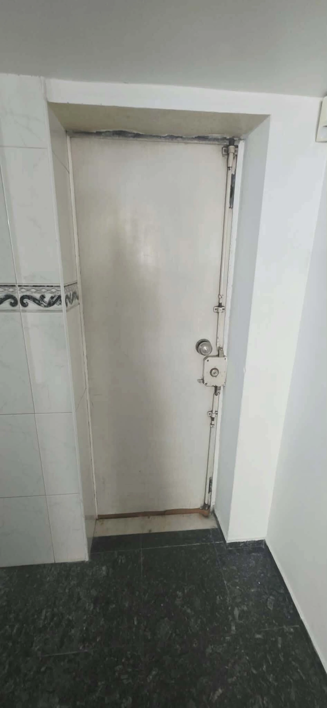Loja para Arrendamento em São João Baptista e Santa Maria dos Olivais Foto 15