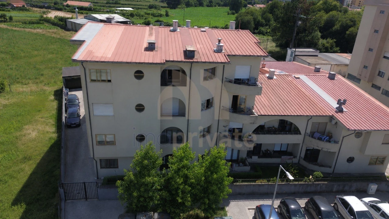 Apartamento T3 para Venda em Rio Tinto Foto 17