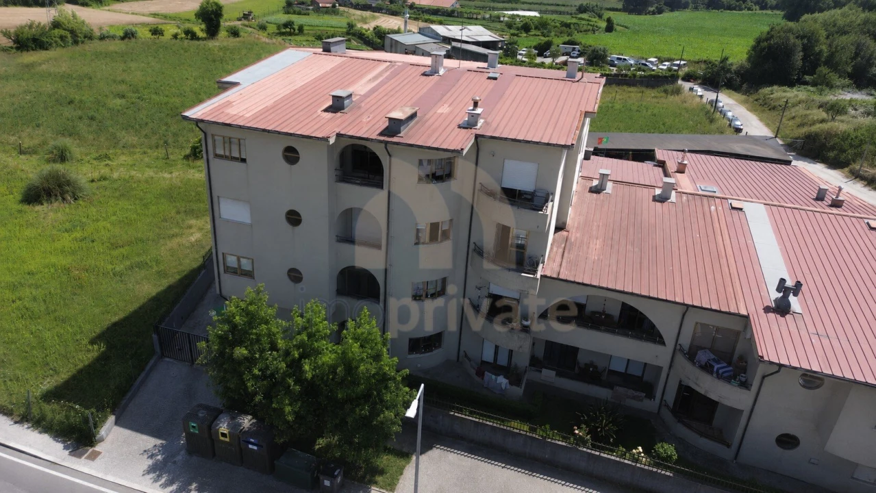 Apartamento T3 para Venda em Rio Tinto Foto 1