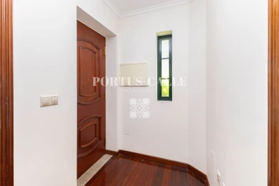 Moradia T5 para Venda em Mateus