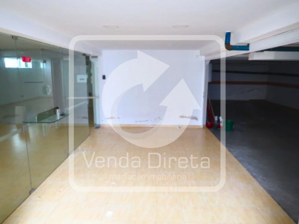 Garagem para Venda em Setubal (São Sebastião) Foto 6