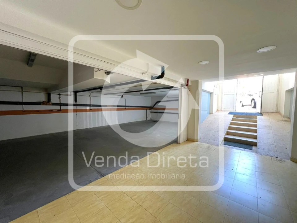 Garagem para Venda em Setubal (São Sebastião) Foto 7