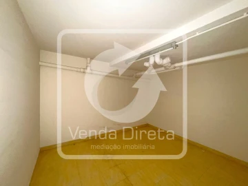 Garagem para Venda em Setubal (São Sebastião)