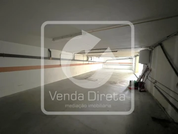Garagem para Venda em Setubal (São Sebastião)