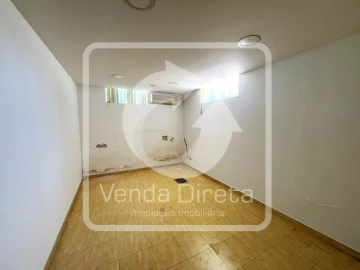 Garagem para Venda em Setubal (São Sebastião)