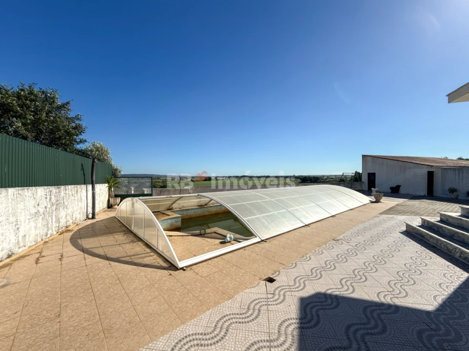 Moradia T5 para Venda em Vila Nova da Barquinha Foto 33