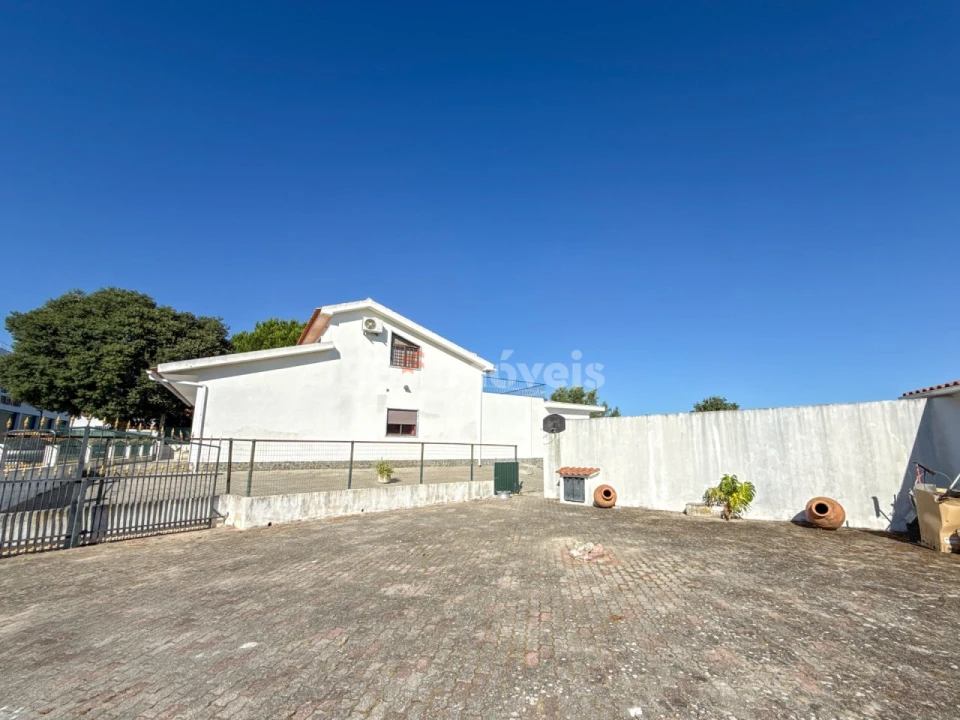 Moradia T5 para Venda em Vila Nova da Barquinha Foto 46