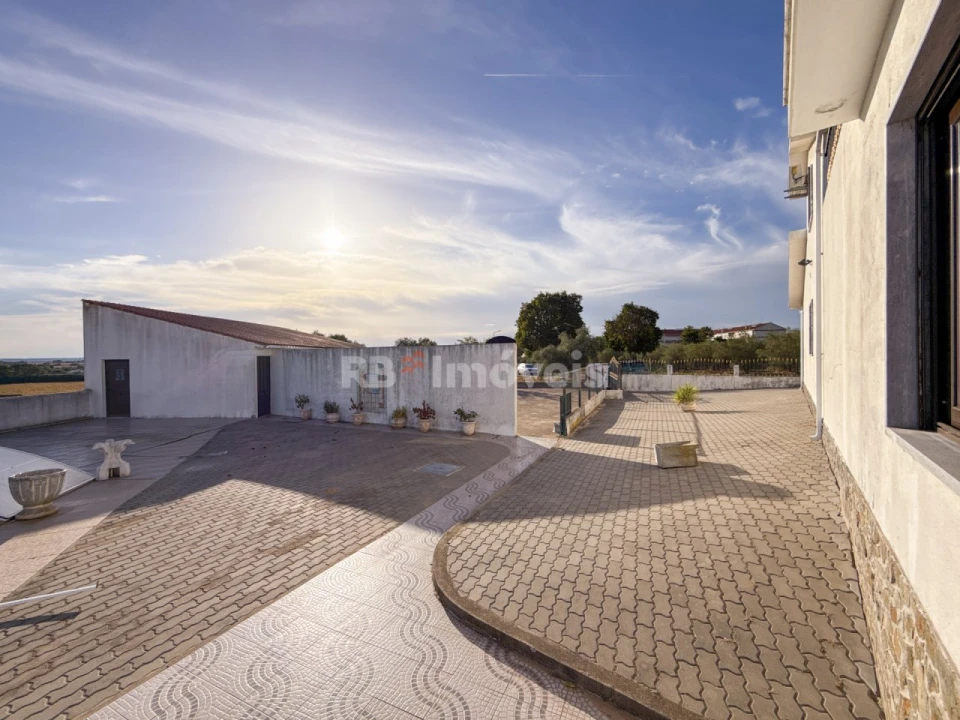 Moradia T5 para Venda em Vila Nova da Barquinha Foto 51