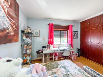 Moradia T5 para Venda em Vila Nova da Barquinha