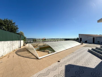 Moradia T5 para Venda em Vila Nova da Barquinha