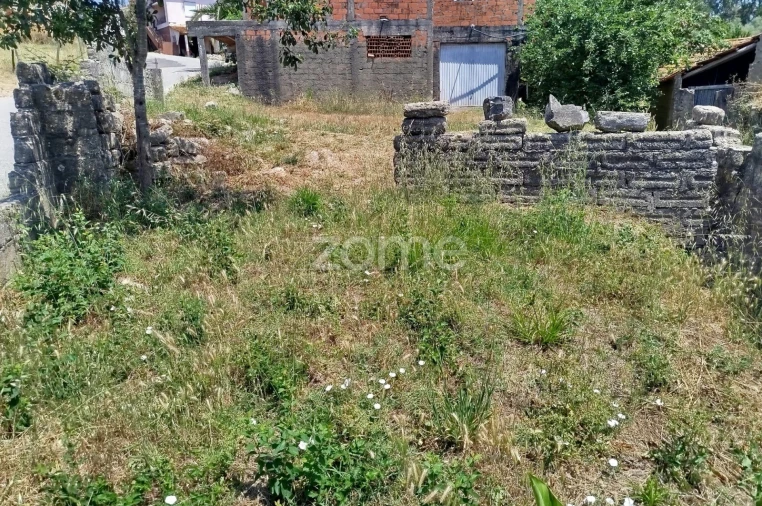 Moradia T3 para Venda em Soure Foto 11