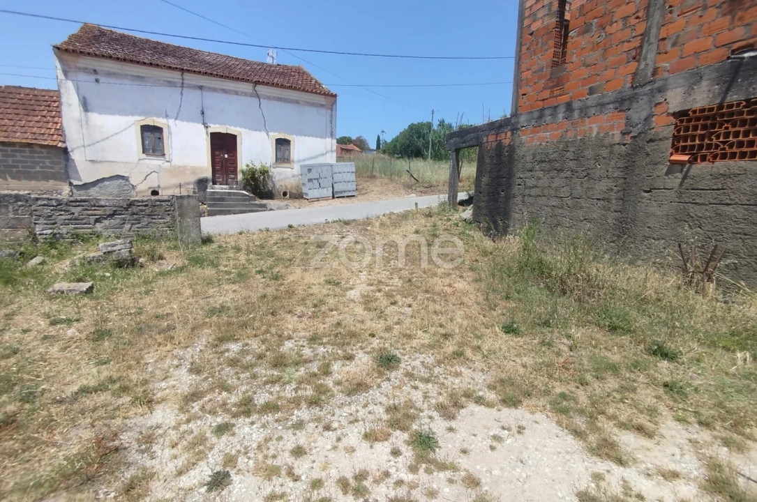 Moradia T3 para Venda em Soure Foto 30