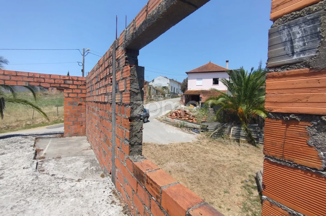 Moradia T3 para Venda em Soure Foto 37