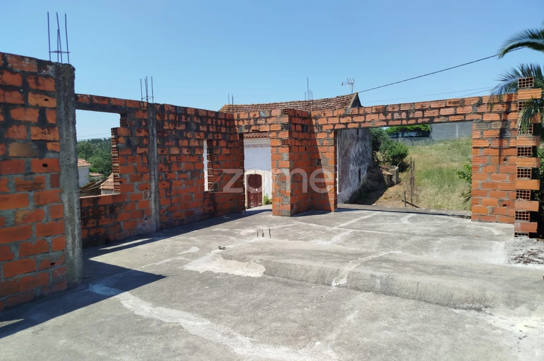 Moradia T3 para Venda em Soure Foto 48