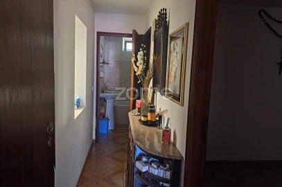 Moradia T2 para Venda em Castanheira de Pêra e Coentral