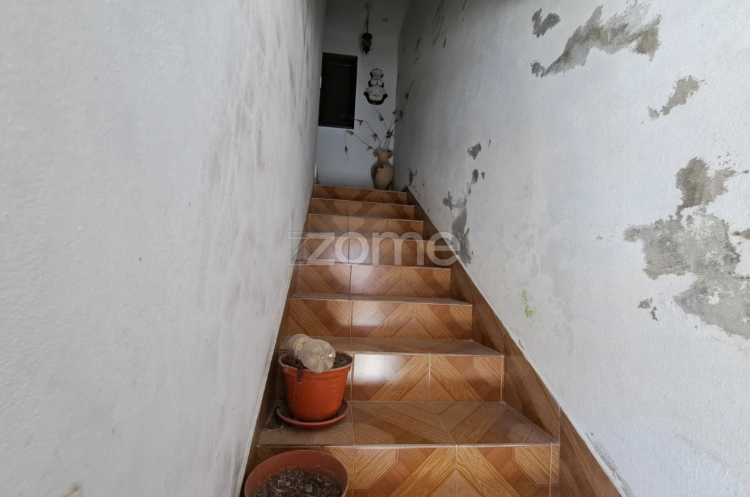 Moradia T2 para Venda em Castanheira de Pêra e Coentral Foto 18