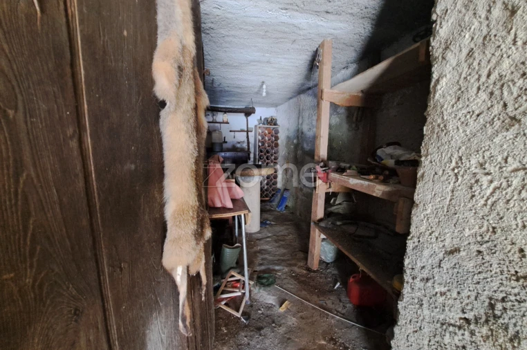 Moradia T2 para Venda em Castanheira de Pêra e Coentral Foto 15