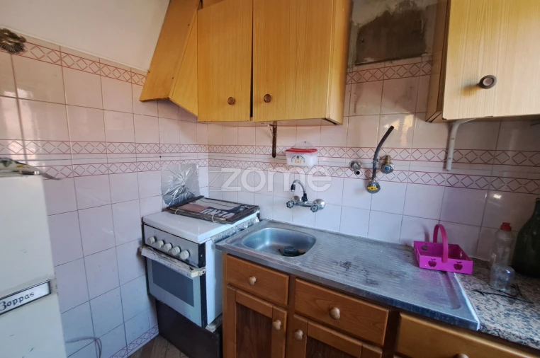 Moradia T2 para Venda em Castanheira de Pêra e Coentral Foto 21