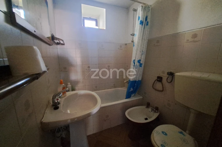 Moradia T2 para Venda em Castanheira de Pêra e Coentral Foto 32