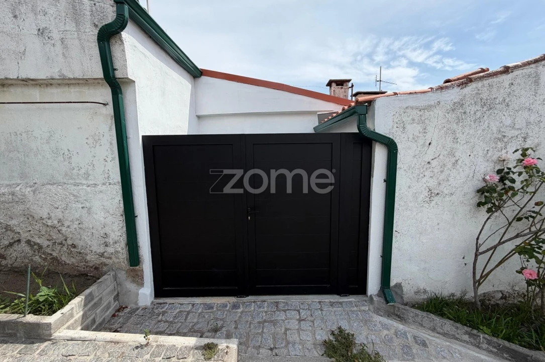 Moradia T2 para Venda em Santa Maria Maior e Monserrate e Meadela Foto 3