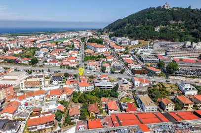 Moradia T2 para Venda em Santa Maria Maior e Monserrate e Meadela