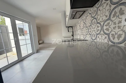 Moradia T2 para Venda em Santa Maria Maior e Monserrate e Meadela