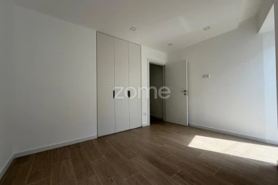 Moradia T2 para Venda em Santa Maria Maior e Monserrate e Meadela