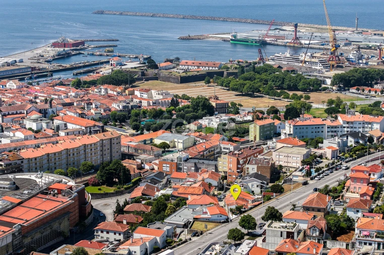 Moradia T2 para Venda em Santa Maria Maior e Monserrate e Meadela Foto 25