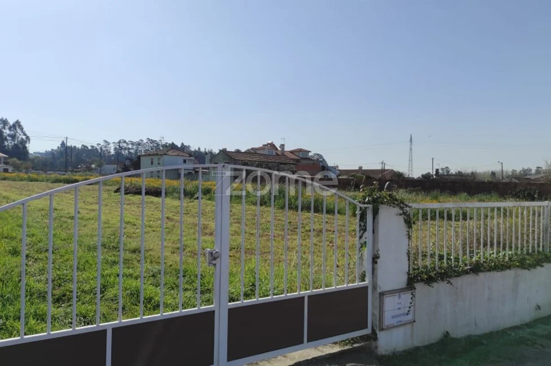 Terreno para Venda em Avanca Foto 1