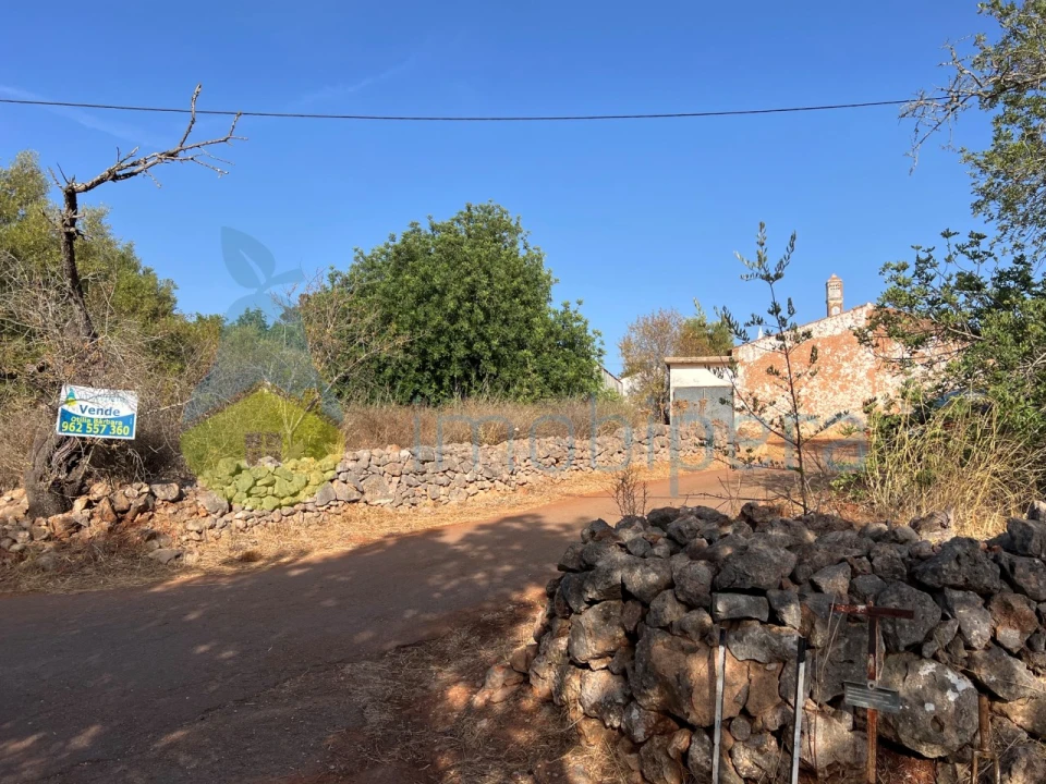Moradia T2 para Venda em São Bartolomeu de Messines Foto 19