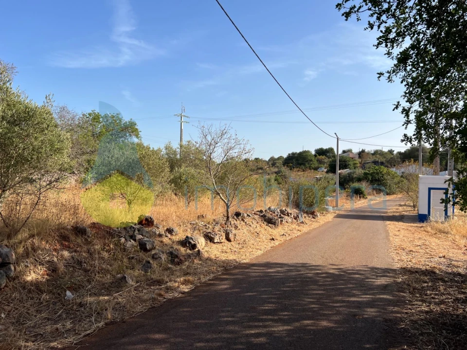 Moradia T2 para Venda em São Bartolomeu de Messines Foto 23